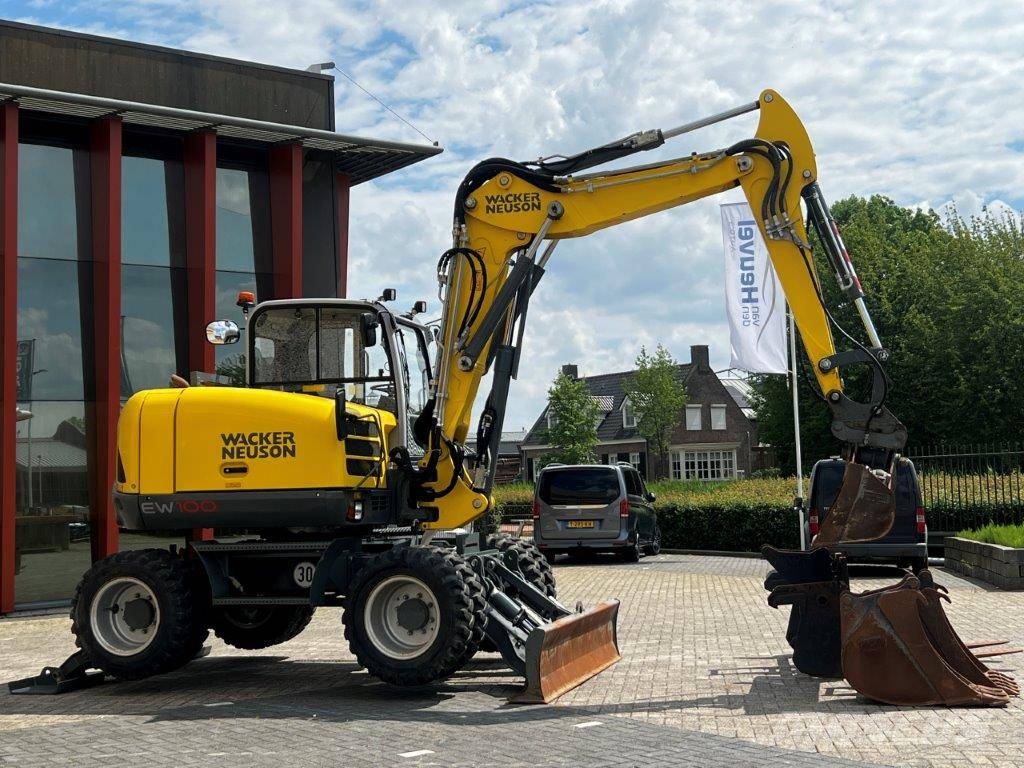 Wacker Neuson EW100 – 1376 hours – 2019!! Bagri na kolesih
