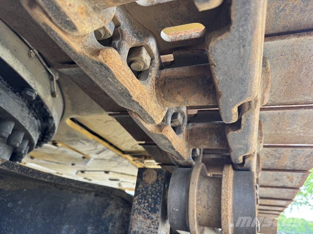 CAT 336 D L Bandgrävare