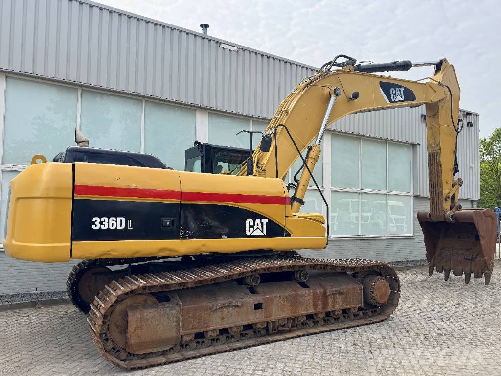 CAT 336 D L Bandgrävare