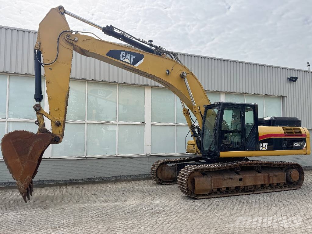 CAT 336 D L Bandgrävare