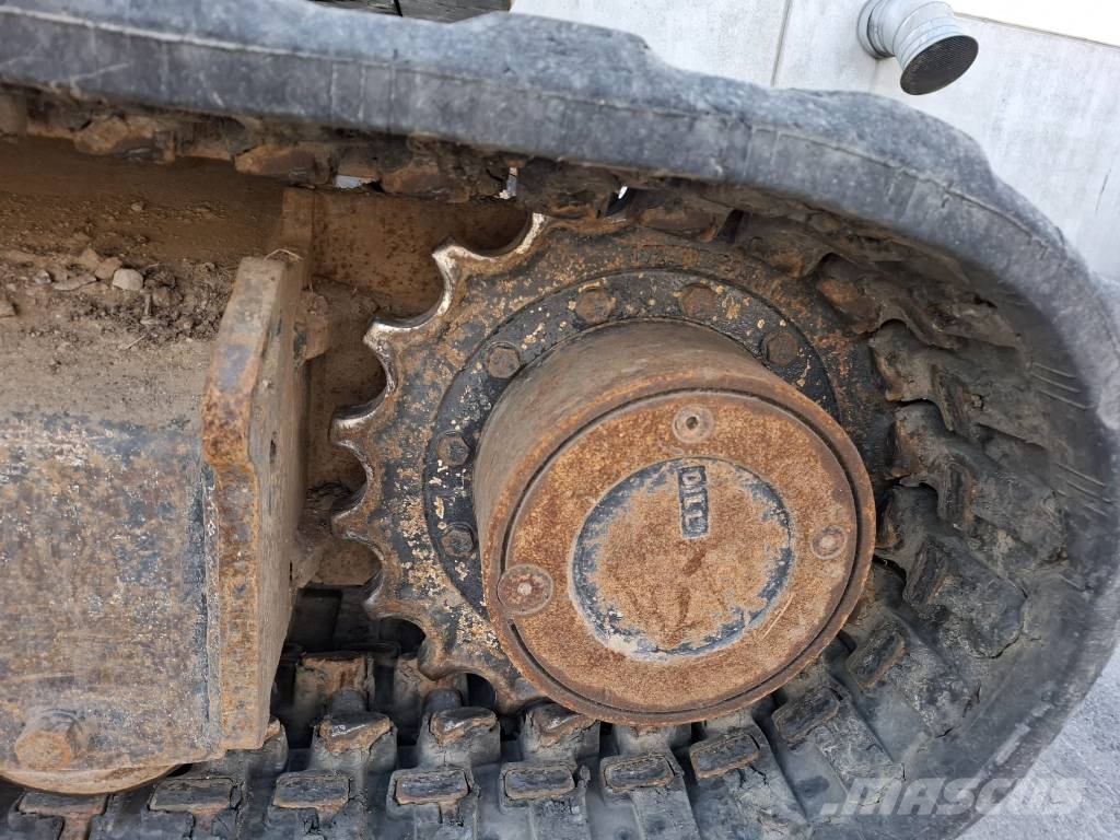 Yanmar Vio 80 U حفارات وسط 7 طن - 12 طن