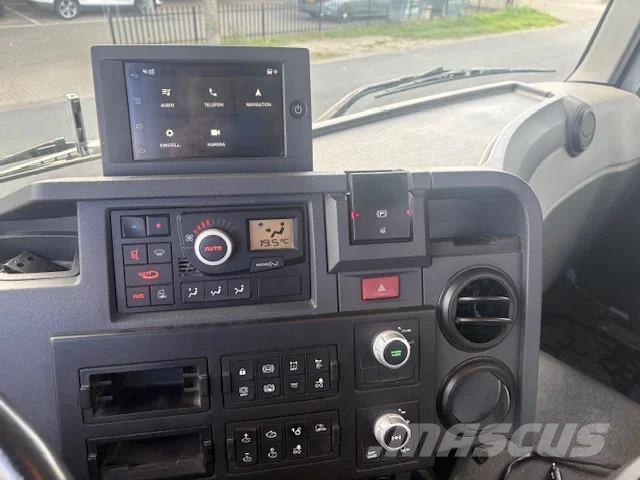 Renault C520 10x4 Bañeras basculantes usadas