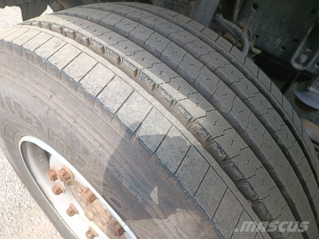 MAN TGS 33.480 6x4 Camiones polibrazo
