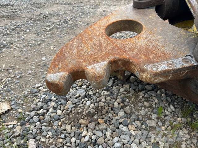 Epiroc CB 950 Beton Abbruchschere 12.000 EUR Kırıcılar