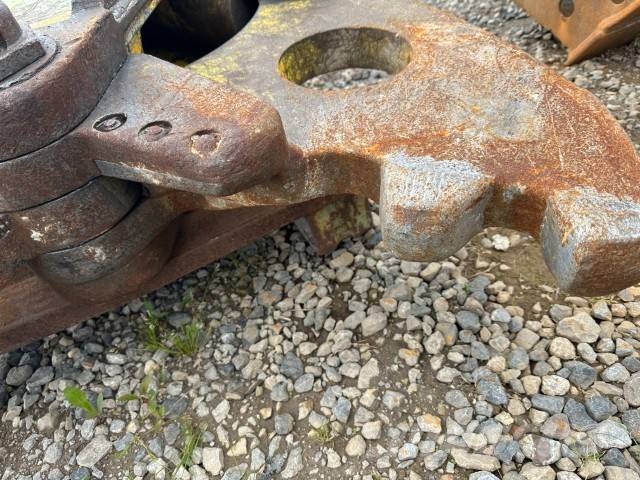 Epiroc CB 950 Beton Abbruchschere 12.000 EUR Kırıcılar