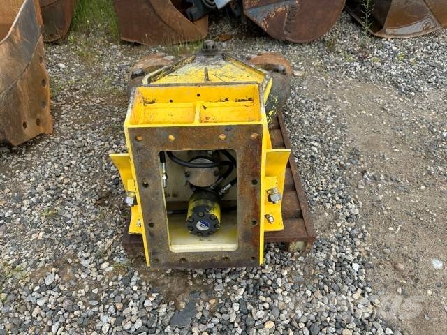 Epiroc CB 950 Beton Abbruchschere 12.000 EUR Kırıcılar
