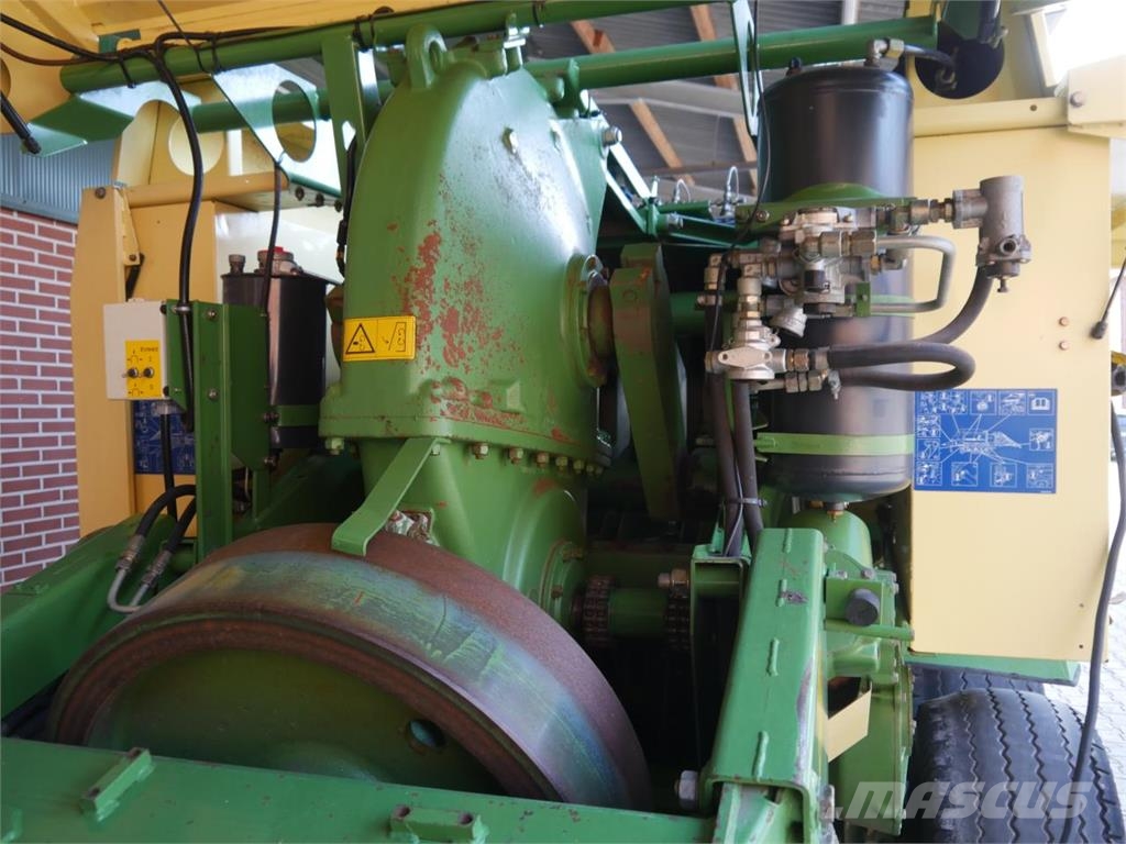 Krone BigPack 80-80 Multicut Quaderpressen