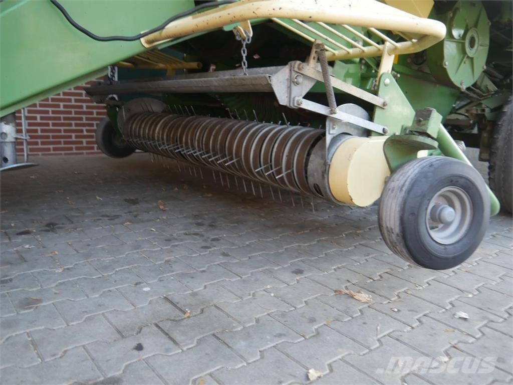 Krone BigPack 80-80 Multicut Quaderpressen
