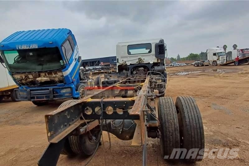 Toyota Hino 13-126 Selling AS IS Other trucks