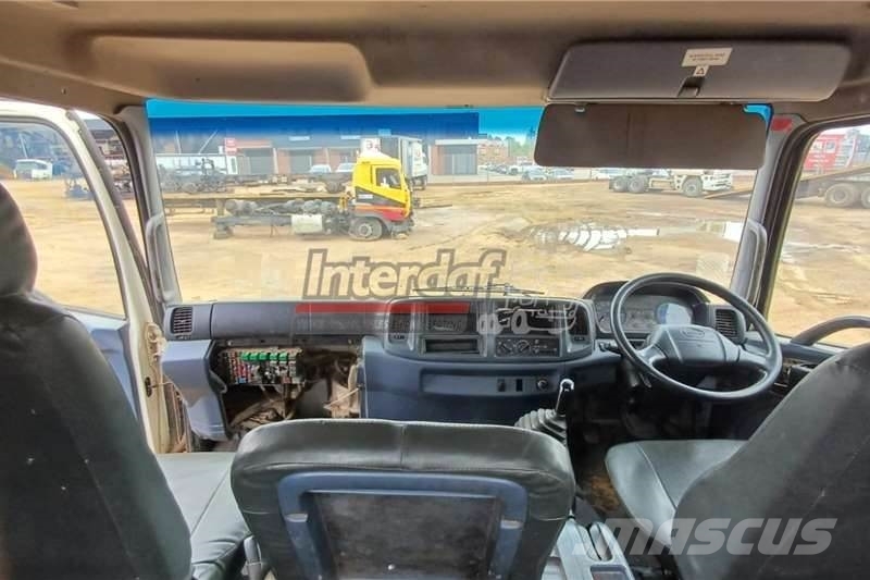 Toyota Hino 13-126 Selling AS IS Other trucks