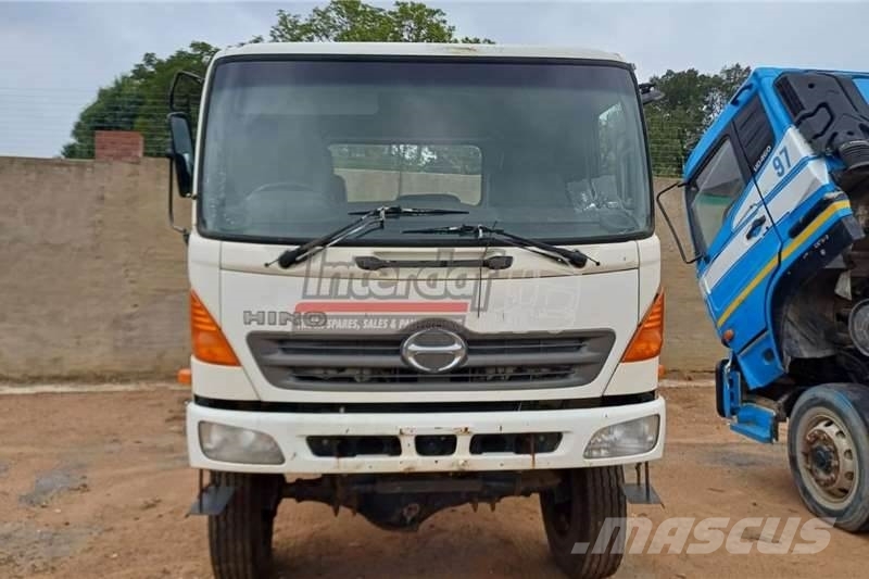 Toyota Hino 13-126 Selling AS IS Other trucks