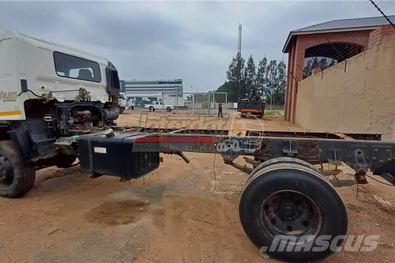 Toyota Hino 13-126 Selling AS IS Other trucks