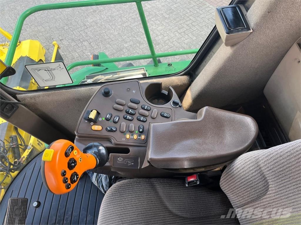 John Deere 7450 ProDrive 40Km/h inkl. Kemper 375Plus Getrokken veldhakselaar