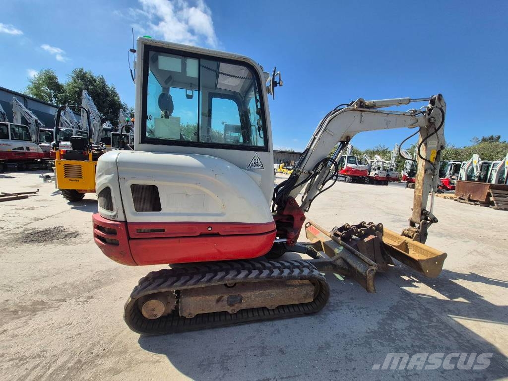 Takeuchi TB 230 Miniescavatori