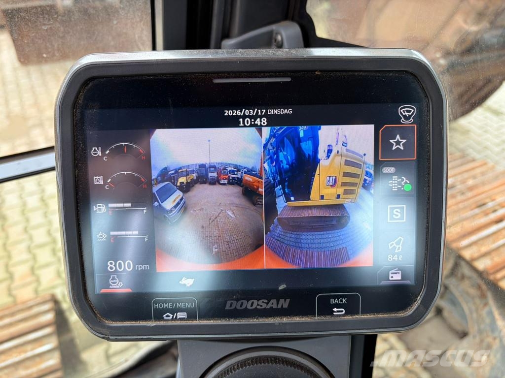 Doosan DX225LC-7 Long Reach 15.4 m حفارات زحافة