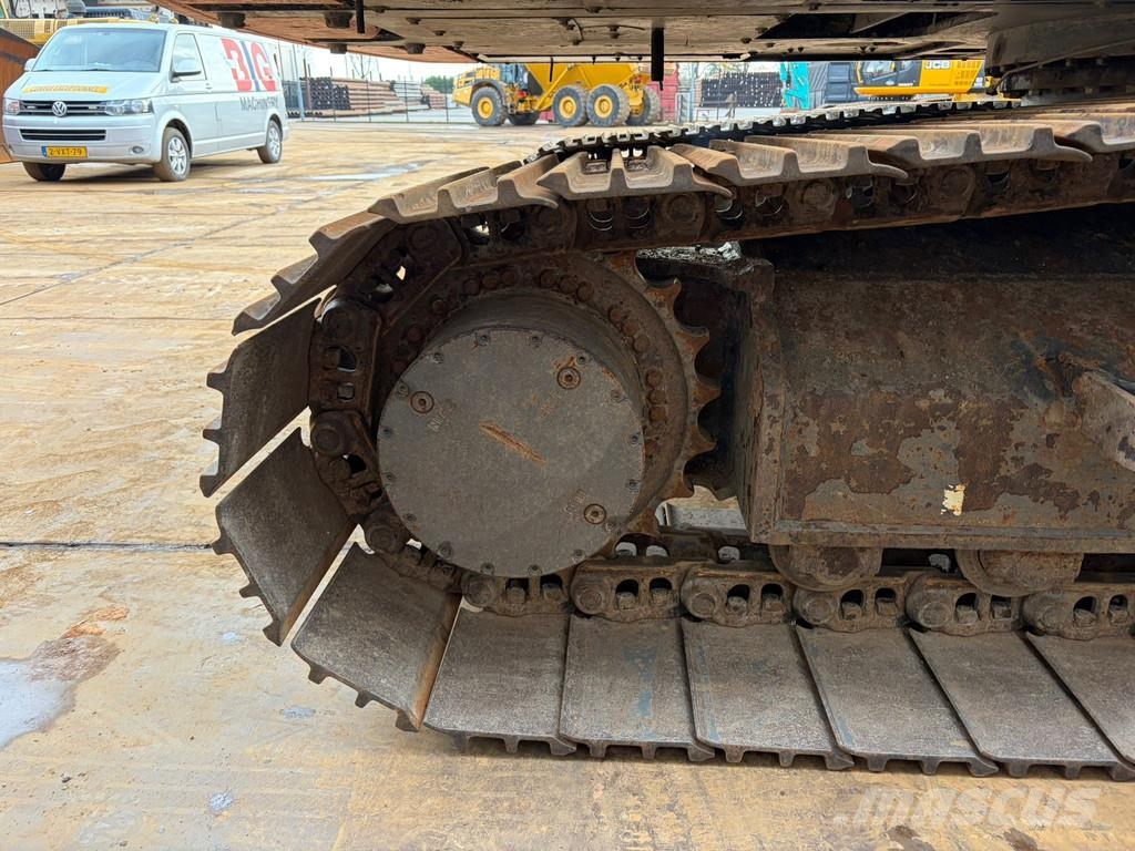 Doosan DX225LC-7 Long Reach 15.4 m حفارات زحافة