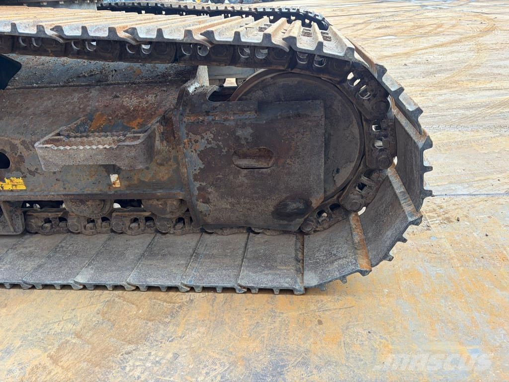 Doosan DX225LC-7 Long Reach 15.4 m حفارات زحافة
