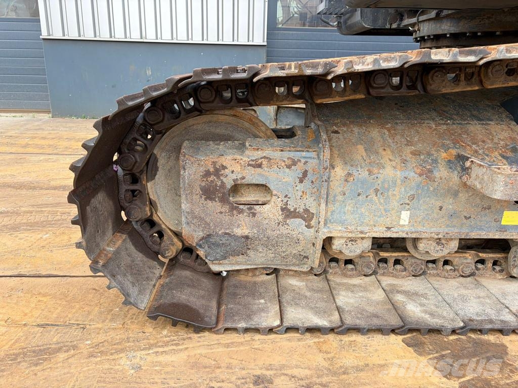 Doosan DX225LC-7 Long Reach 15.4 m حفارات زحافة