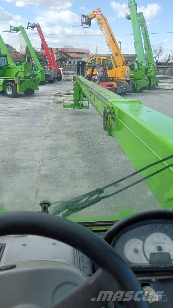 Merlo 38.16S مناولات متداخلة