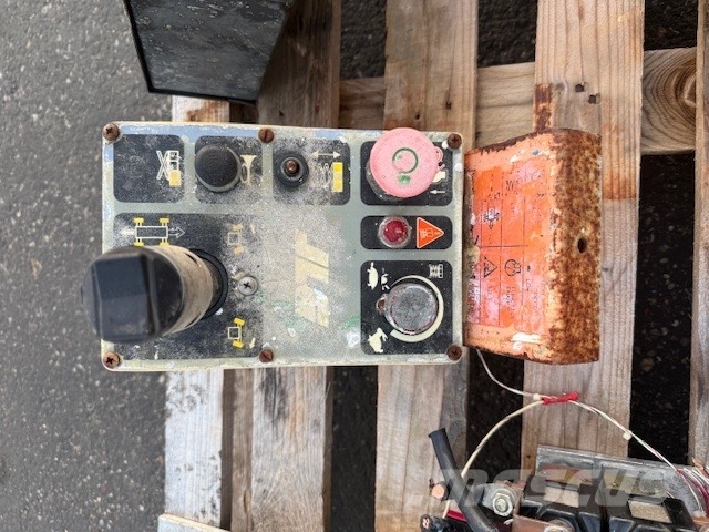 JLG 3969 E USED COMPLET PARTS 剪叉式升降机