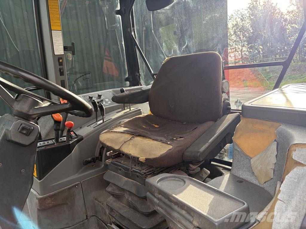Ford 6640 SLE Трактора