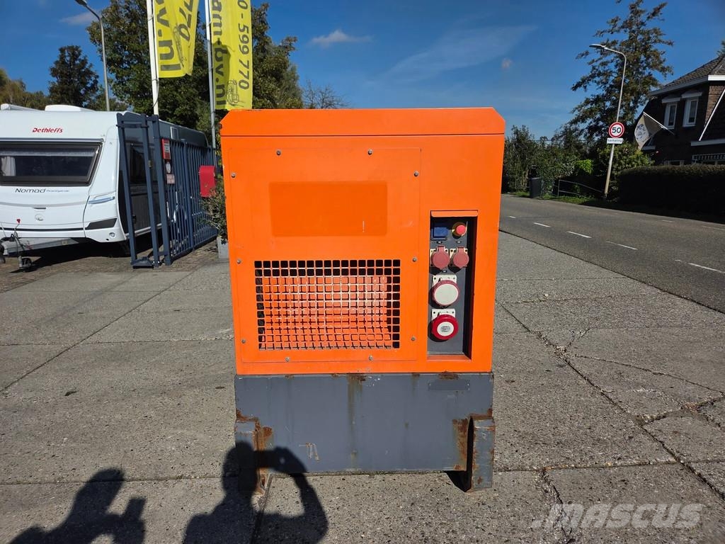 Atlas Copco QAS 100 ST3 met Leroy Somer Dízel áramfejlesztők