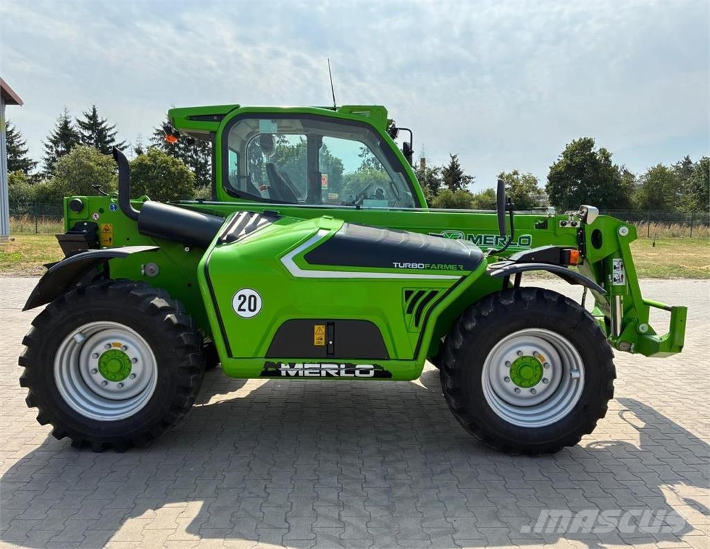 Merlo TF 38-7 Kmetijski teleskopski nakladalci