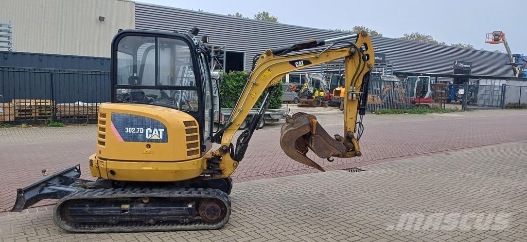 CAT 302.7 Mini excavators < 7t