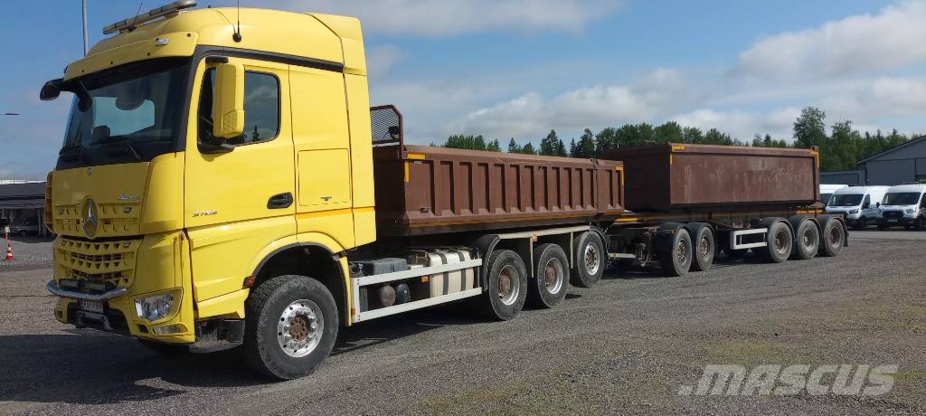 Mercedes-Benz Arocs 3263 8x4 傾卸式卡車