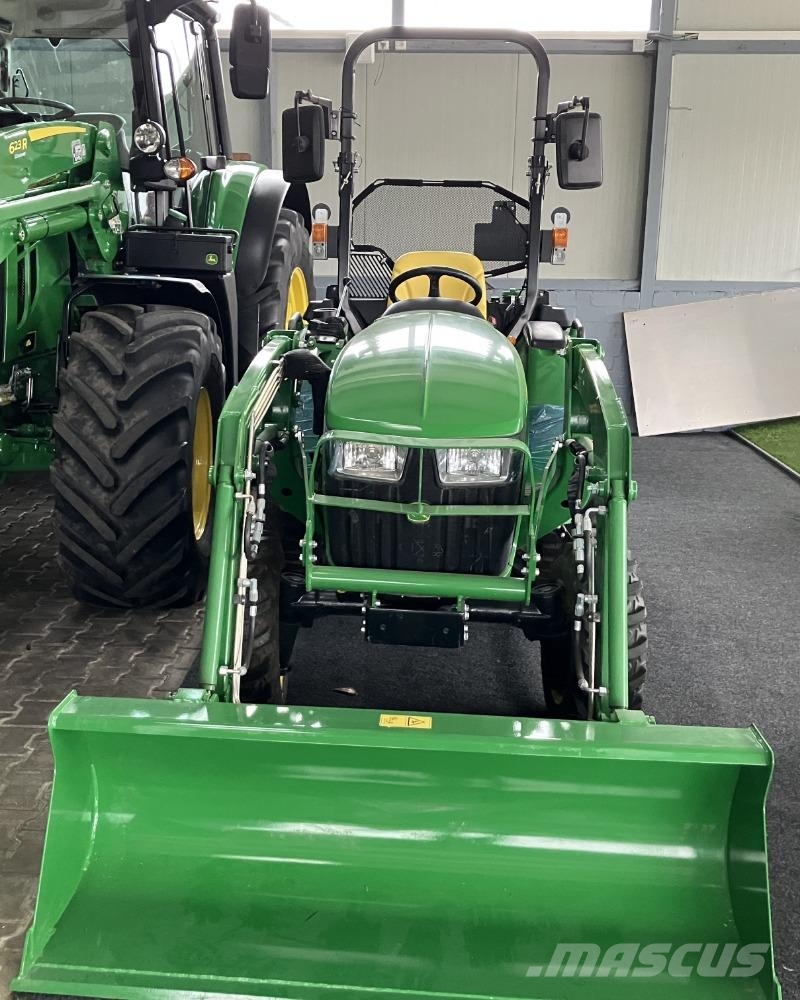 John Deere 3038E+300E Traktoren