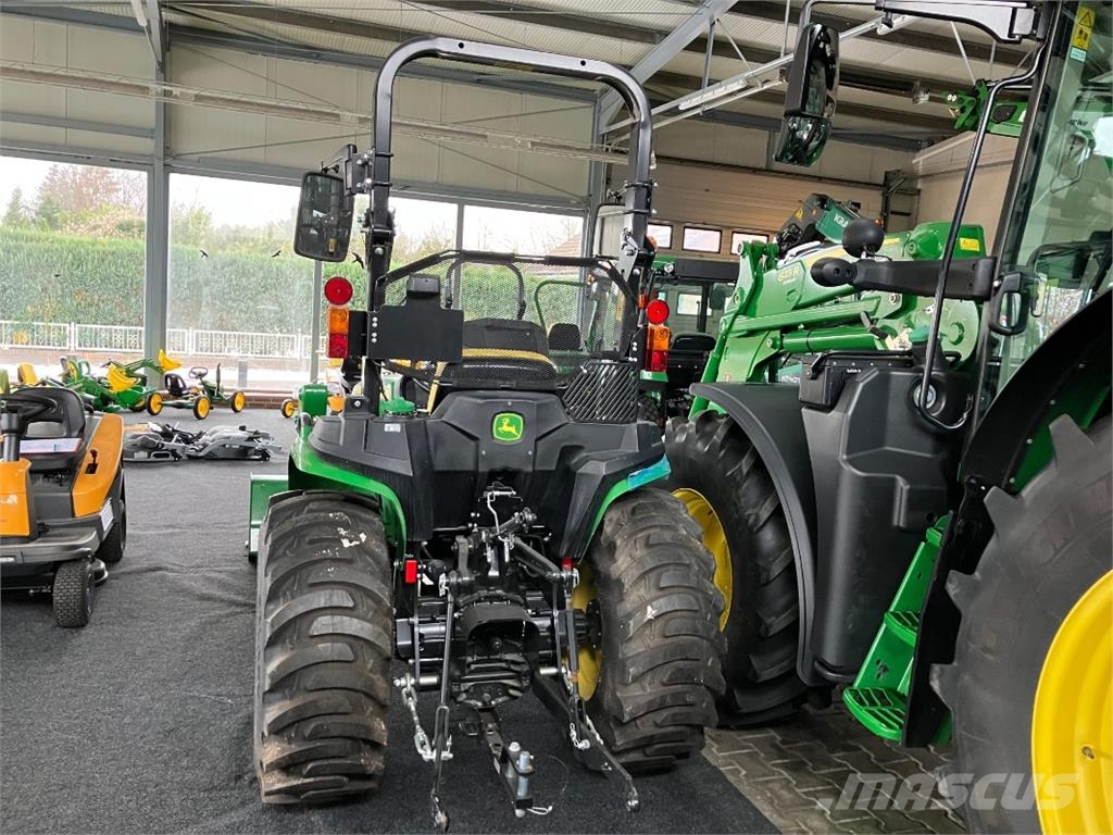 John Deere 3038E+300E Traktoren