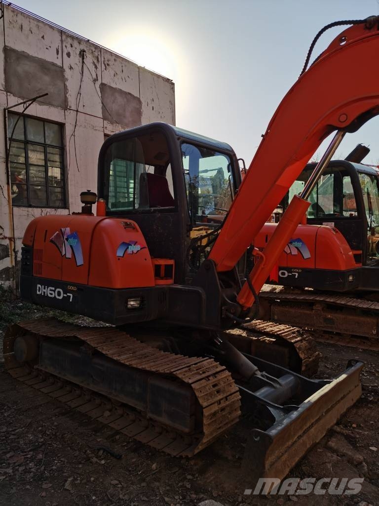 Doosan DH60 Mini kotrók < 7t