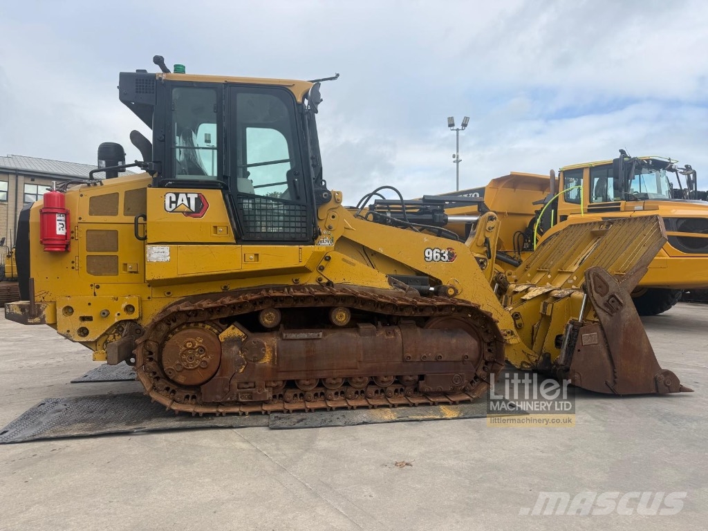 CAT 963 Crawler loaders