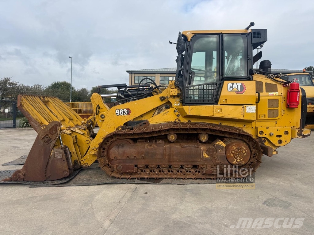 CAT 963 Crawler loaders