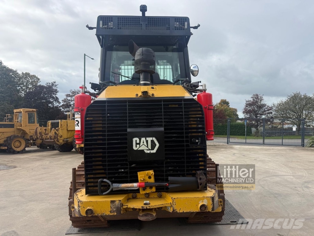 CAT 963 Crawler loaders