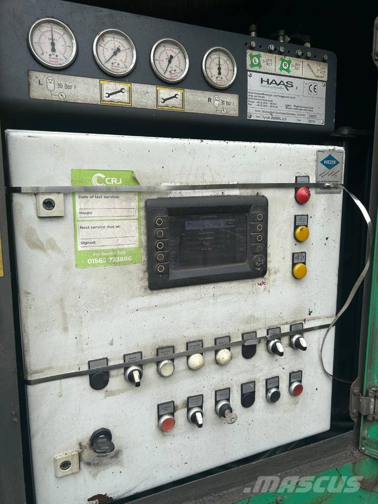 Haas Tyron 2000 آلات تمزيق المخلفات