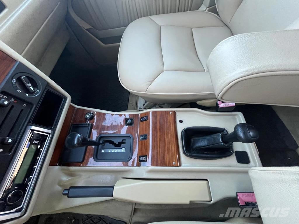 Mercedes-Benz 300-serie 300GE Samochody osobowe