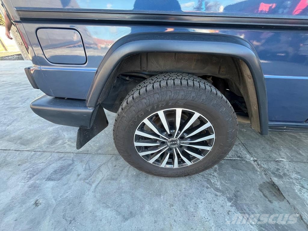 Mercedes-Benz 300-serie 300GE Samochody osobowe