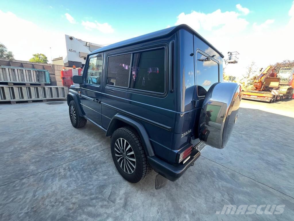 Mercedes-Benz 300-serie 300GE Samochody osobowe