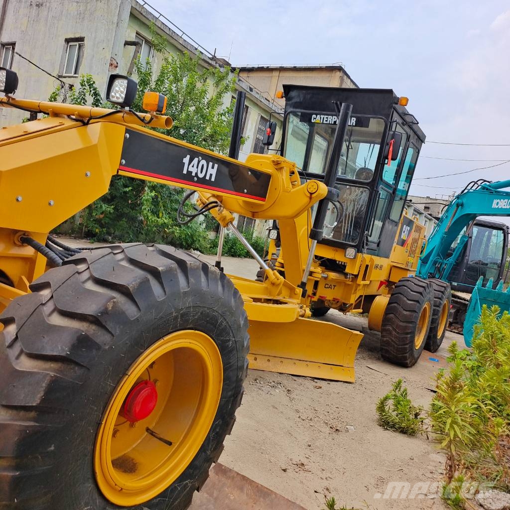 CAT 140 H with Powerful Engine in Stock on Sale Грейдери
