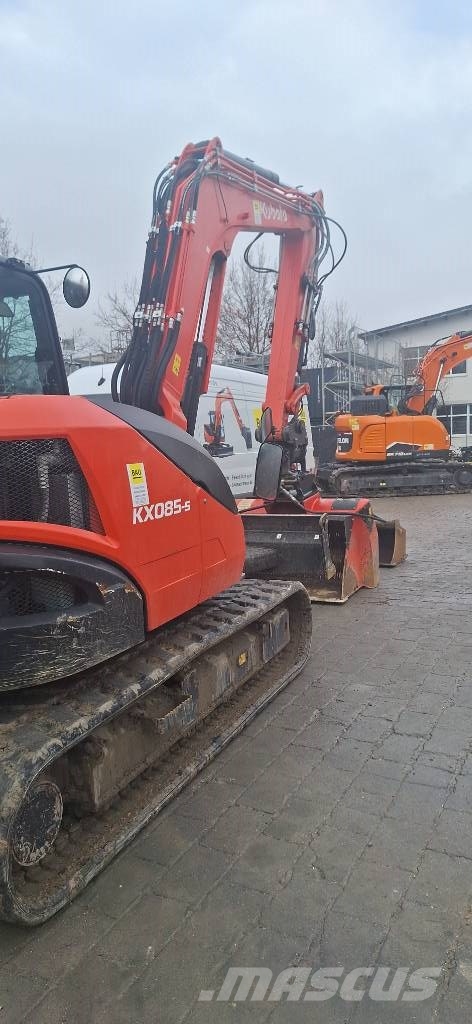 Kubota Kompaktbagger KX 085-5 GL Roomikekskavaatorid