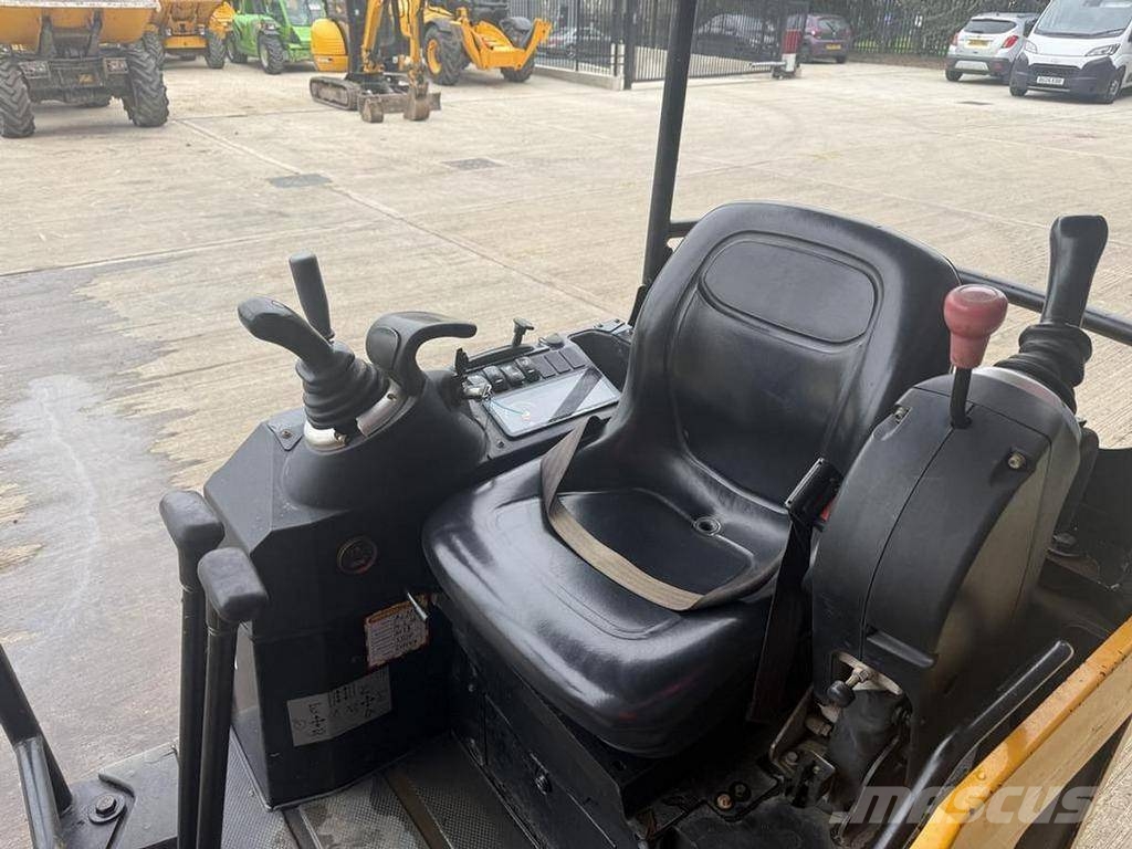 JCB 15 C-1 1.5t Mini Excavator + 2.7t Plant Trailer Minibagger < 7t
