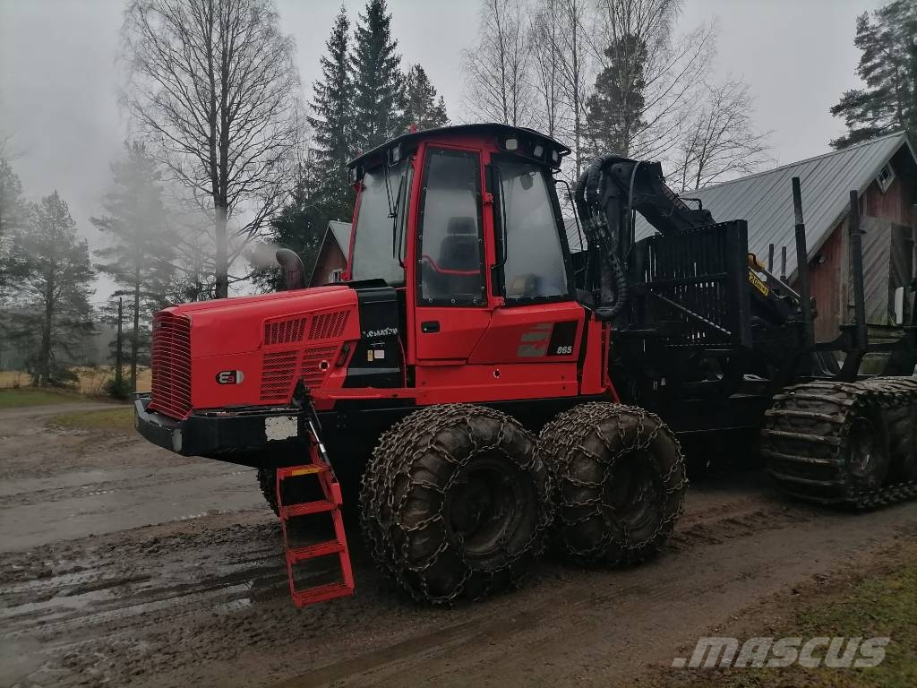 Komatsu 865 원목 포워더