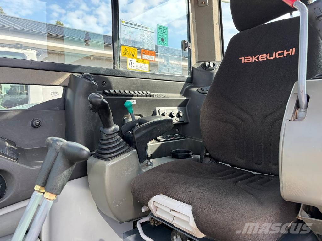 Takeuchi TB290 POWERTILT 3 ŽLICE Midi bagri 7t – 12t