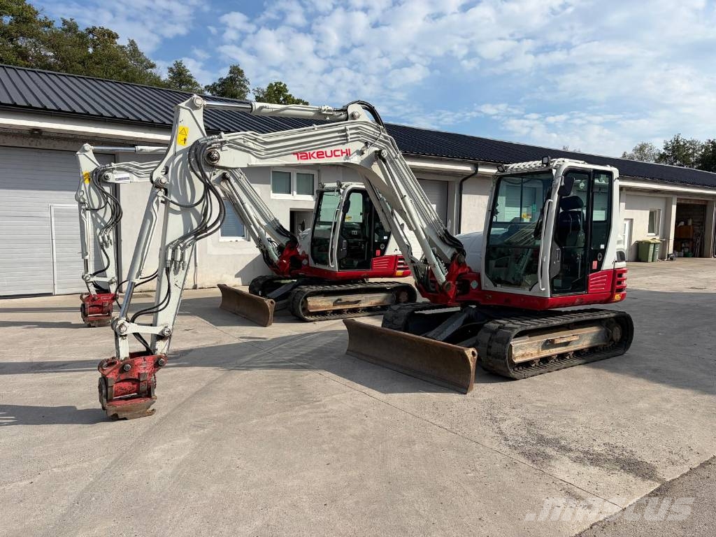 Takeuchi TB290 POWERTILT 3 ŽLICE Midi bagri 7t – 12t