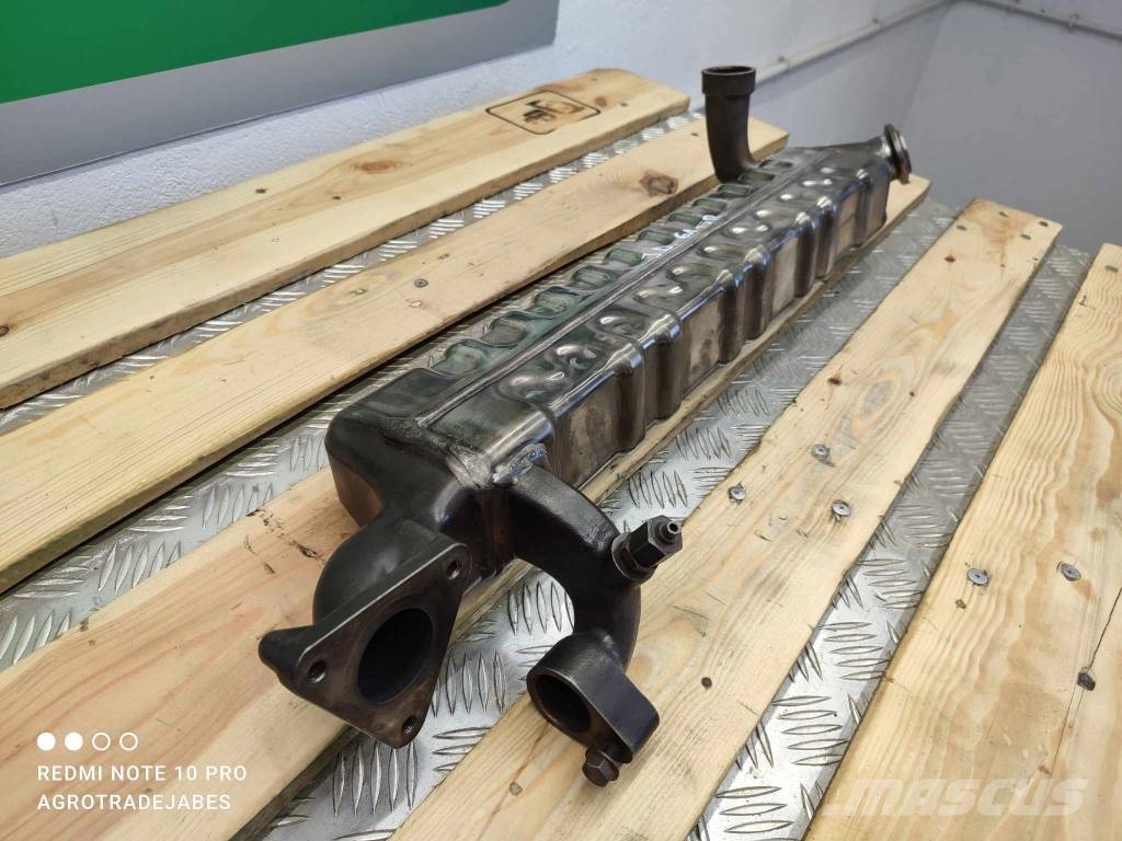 John Deere 6155R EGR cooler Radiatoriai
