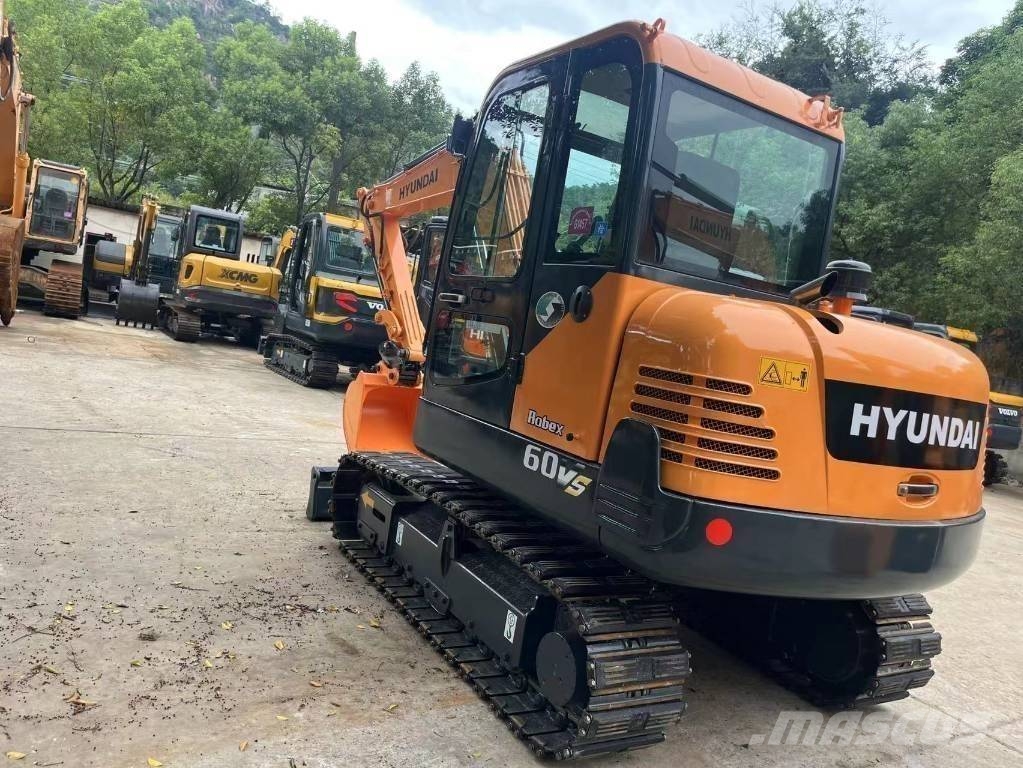 Hyundai 60vs Miniescavatori