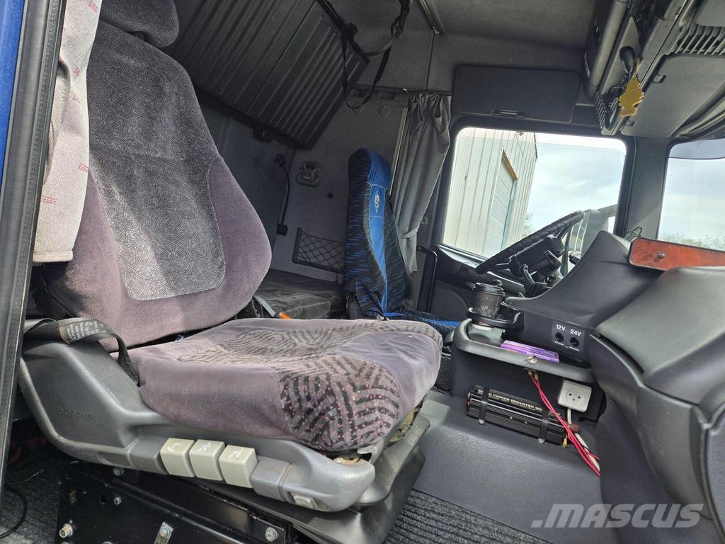 Scania R124 4X2 وحدات الجر