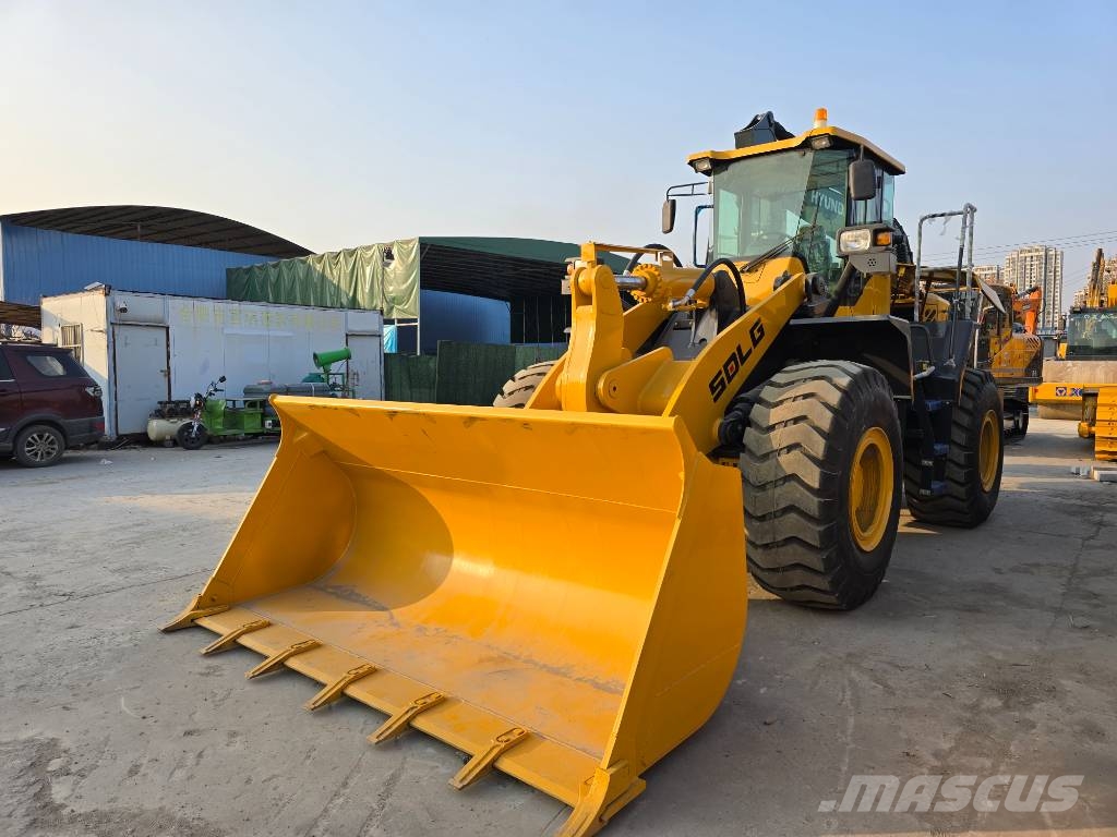 SDLG LG956L Pale gommate