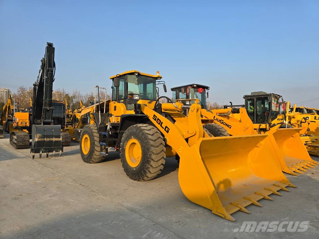 SDLG LG956L Pale gommate